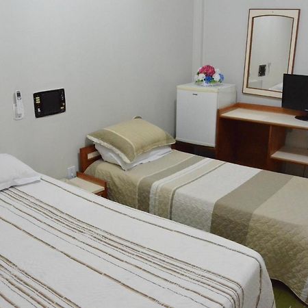 Hotel Novo Tamburi Santa Terezinha do Itaipu Esterno foto