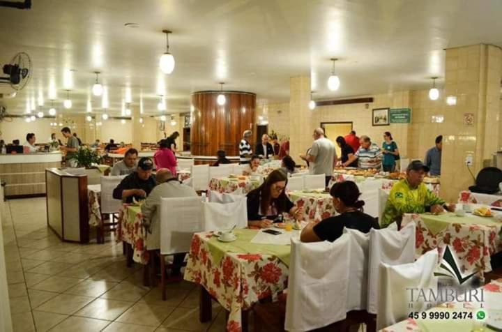 Hotel Novo Tamburi Santa Terezinha do Itaipu Esterno foto